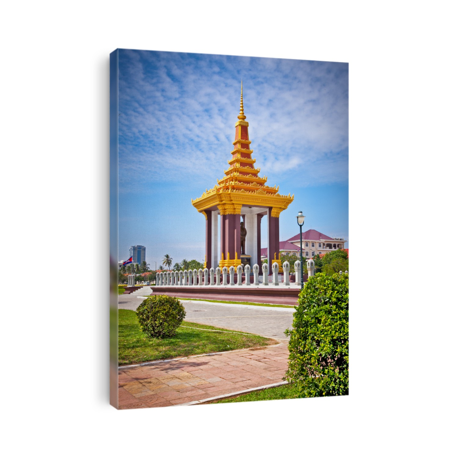  Statue of King Father Norodom Sihanouk  in Phnom Penh, Cambodia.